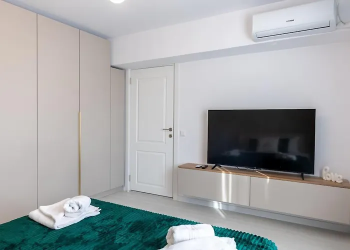 Apartment 1011 Elegant - Mega Mall, Arena Si Monza